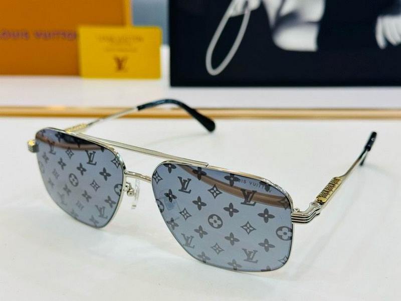 LV Sunglasses 487